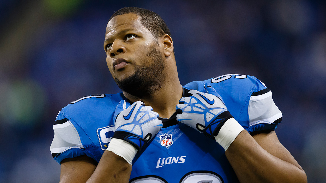 Lions say they will not place franchise tag on Ndamukong Suh