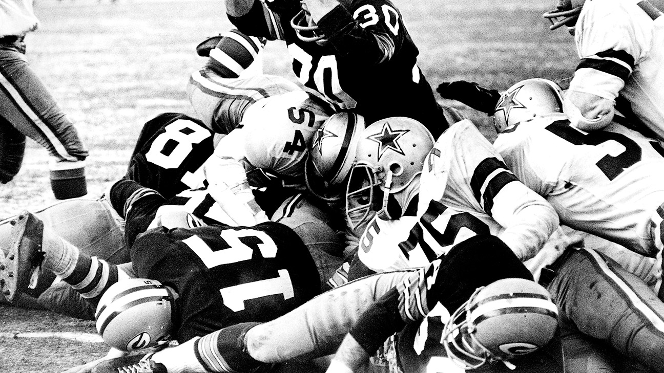 NFL on X: No. 8: Bart Starr's game-winning QB sneak in the Ice Bowl (Dec.  31, 1967) @Packers #NFL100 