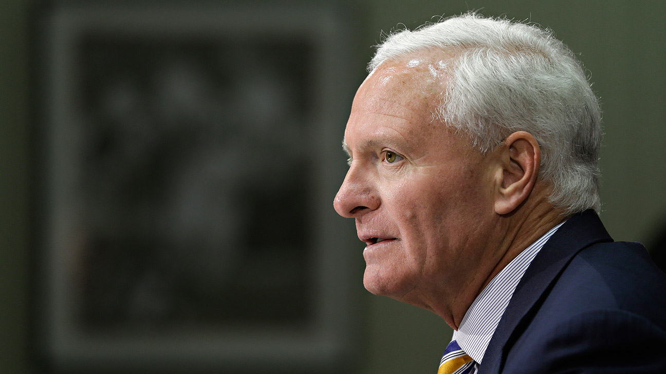 Browns owner Jimmy Haslam resisting order to testify in Pilot Flying J case