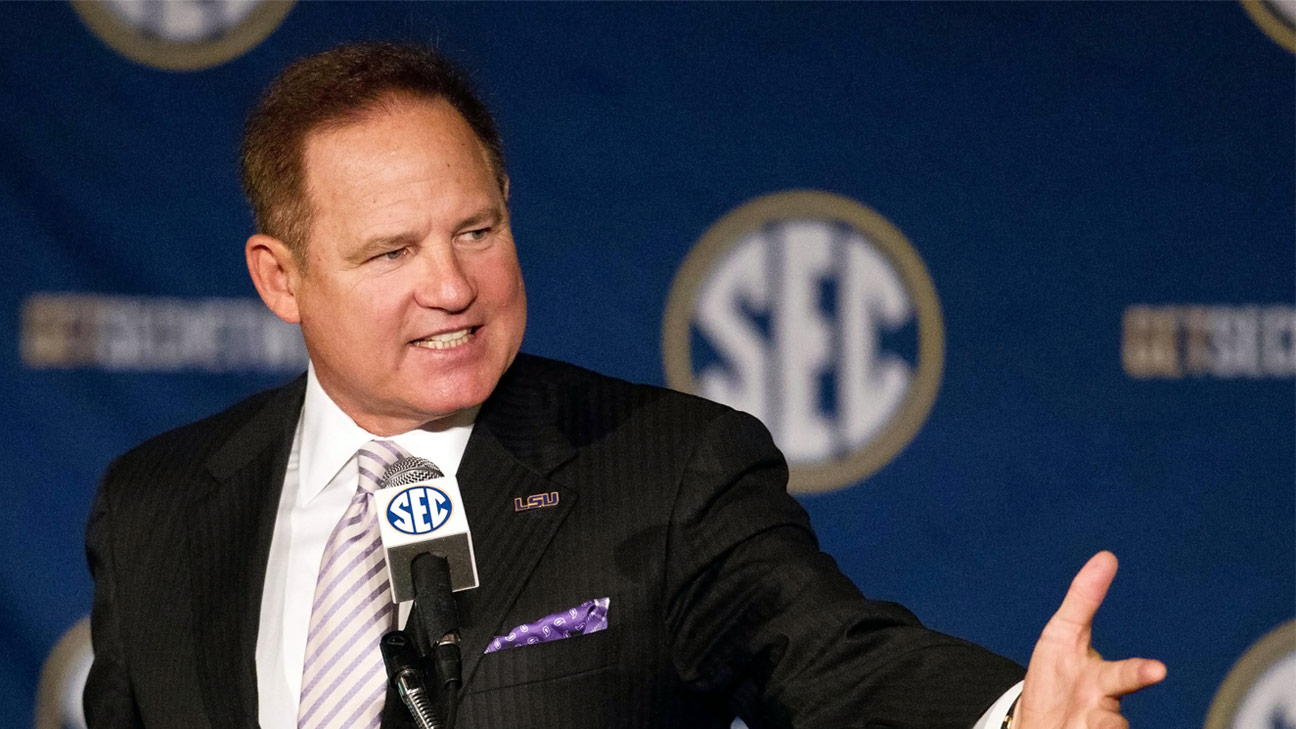 Les Miles will return as LSU coach