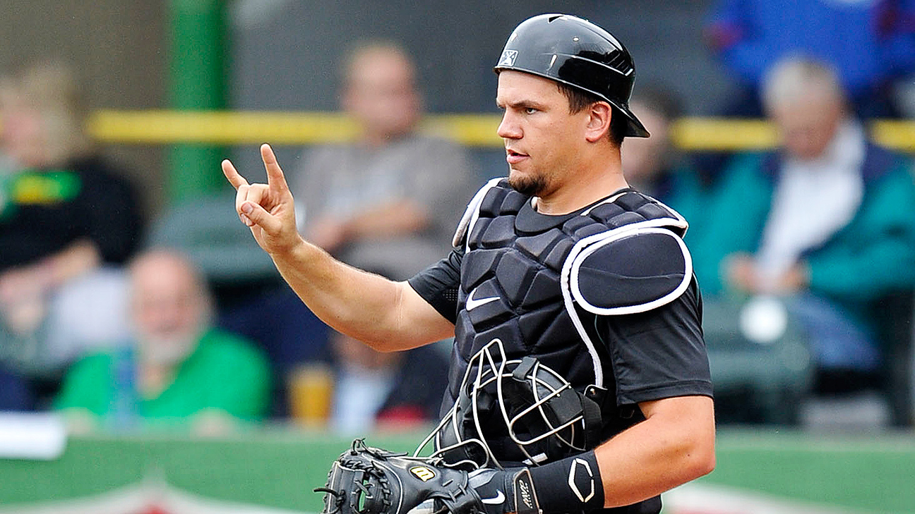 Kyle Schwarber commits to Team USA