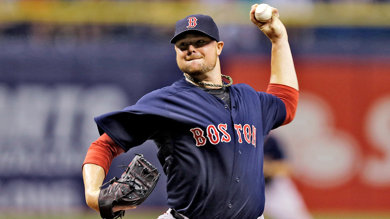 Red Sox's Jon Lester says he'll sign at discount to stay in Boston 