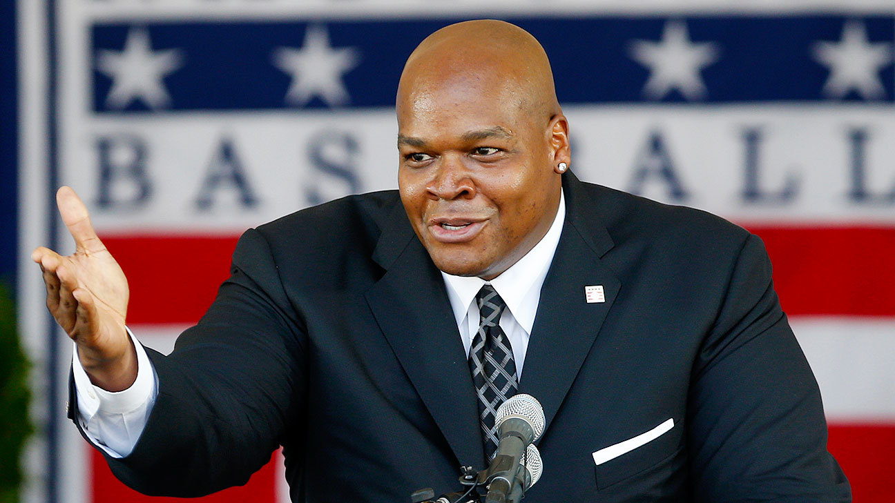 Frank Thomas 'not happy' Pudge Rodriguez is in Hall of Fame