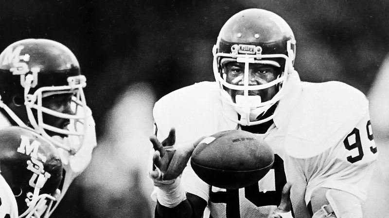 Former Cleveland Browns, Super Bowl champion linebacker dies at 64 