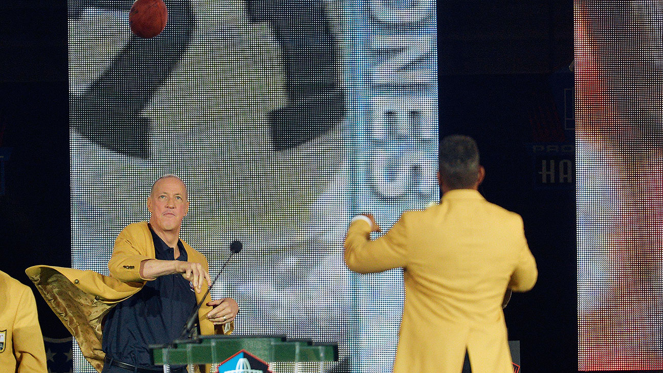 Jim Kelly, Andre Reed, Pro Football Hall of Fame, AP photo