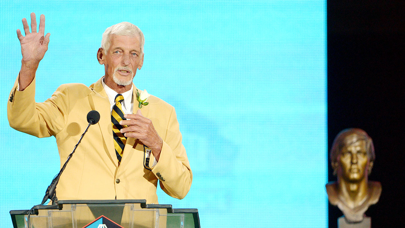 Ray Guy: Pro Football Hall of Fame punter dies at the age of 72