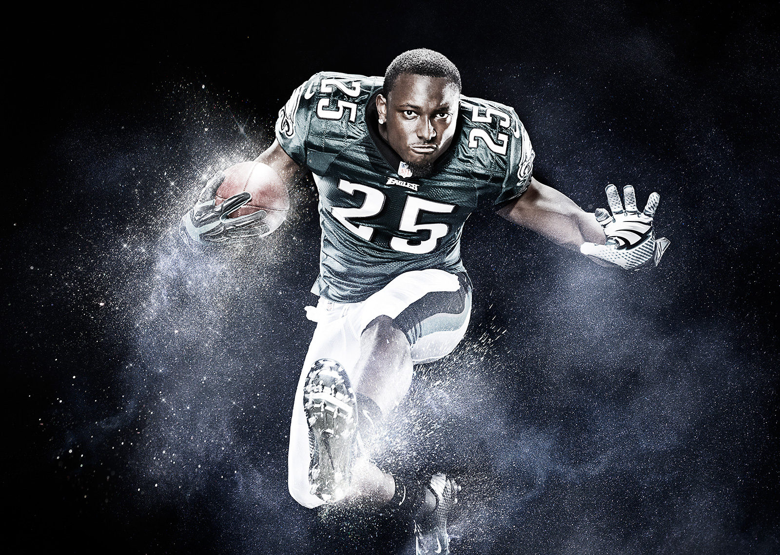 How Philadelphia Eagles coach Chip Kelly converted LeSean McCoy into a  believer - ESPN The Magazine