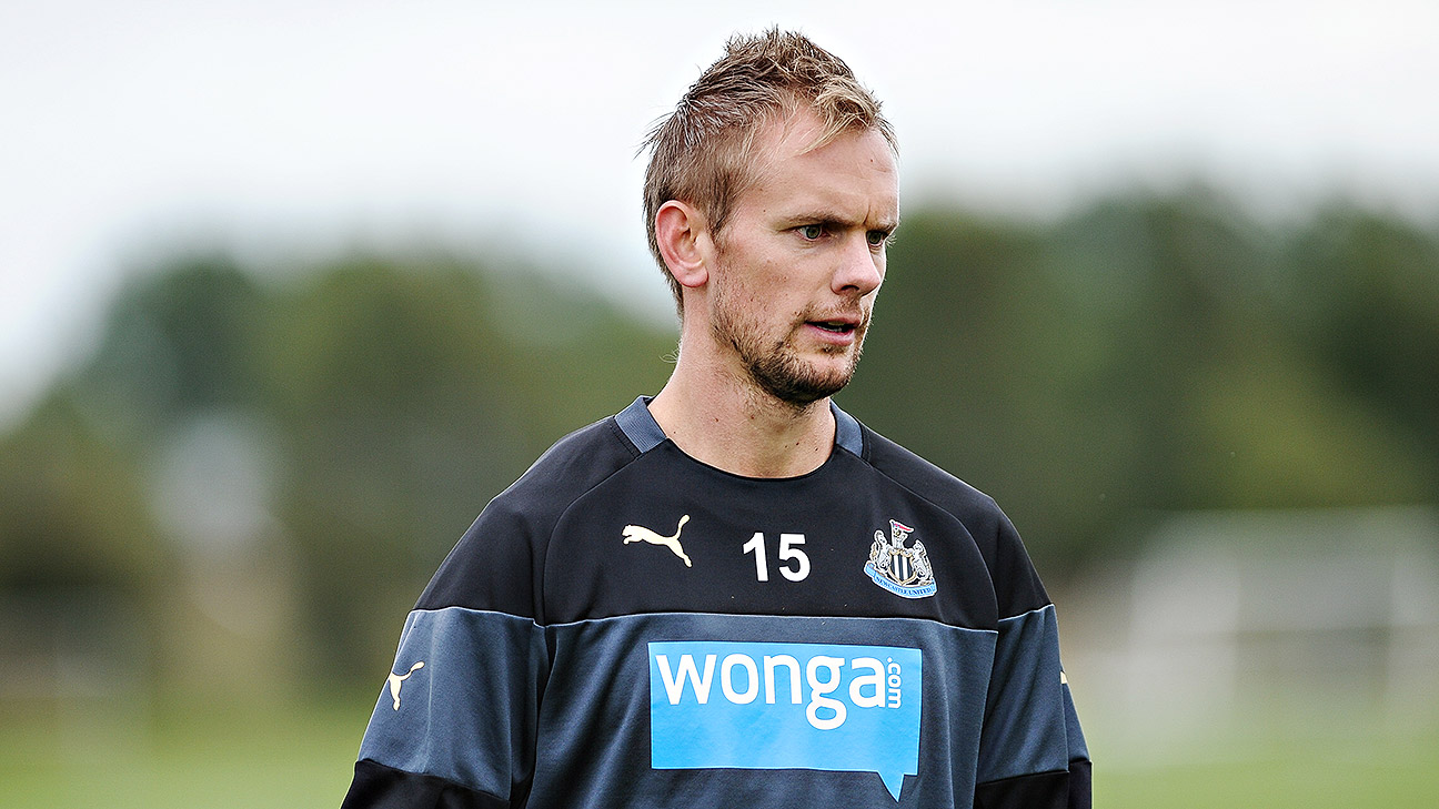 Newcastle sign Ajax forward Siem de Jong on six-year deal