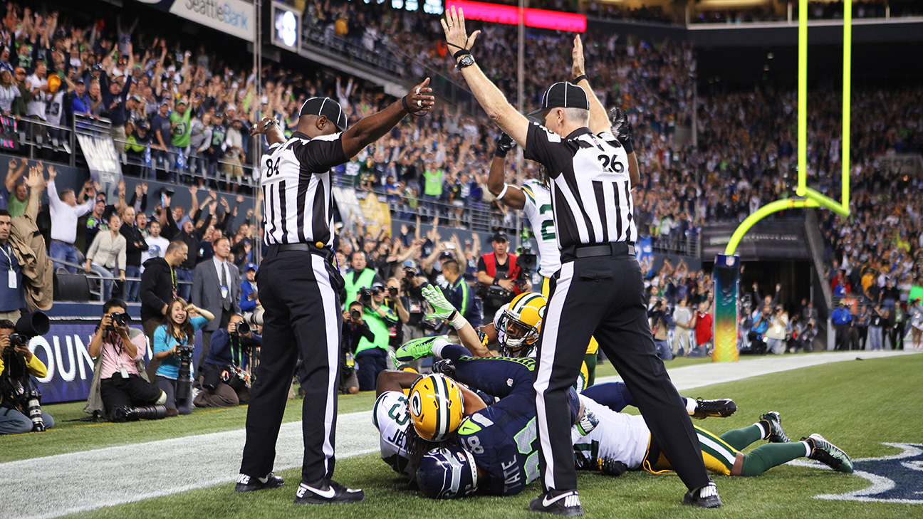 Are you serious? NFL referee calls penalty on the Seattle Mariners