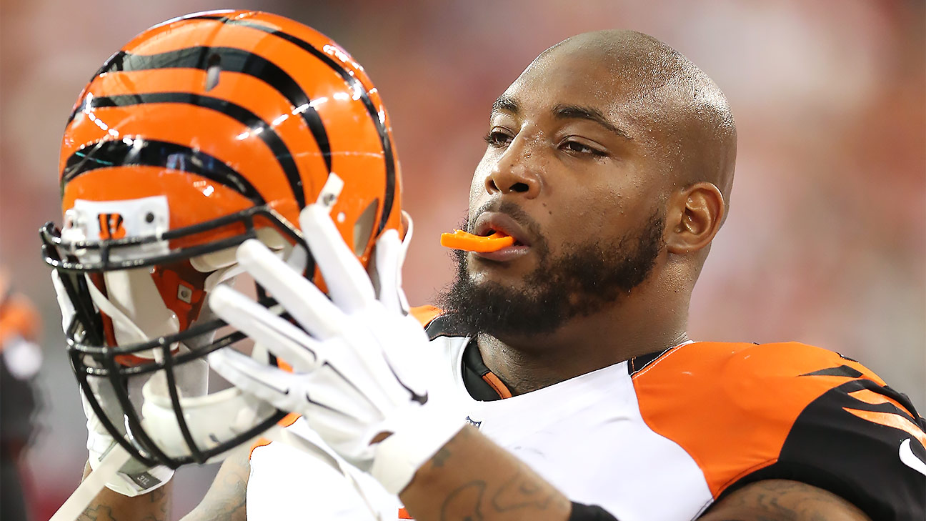 Houston Texans: Devon Still signed to futures contract