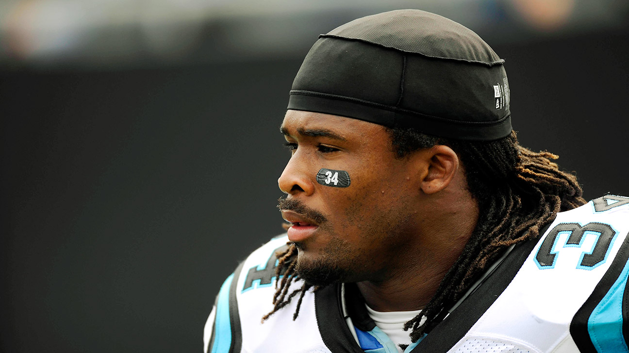 NFL tone-deaf to limit DeAngelo Williams wearing pink - Sports