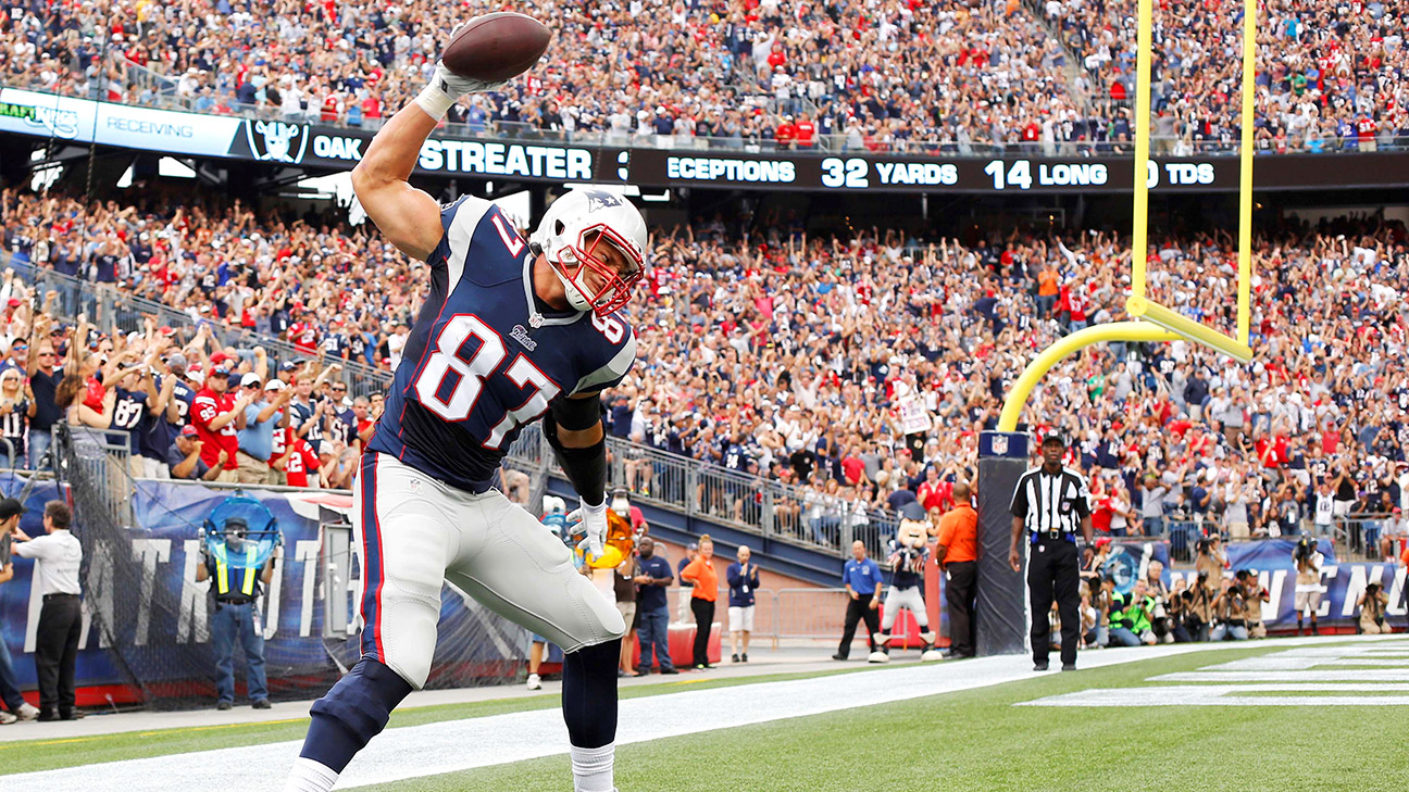 New England Patriots: Rob Gronkowski dancing around potential disaster –  Twin Cities