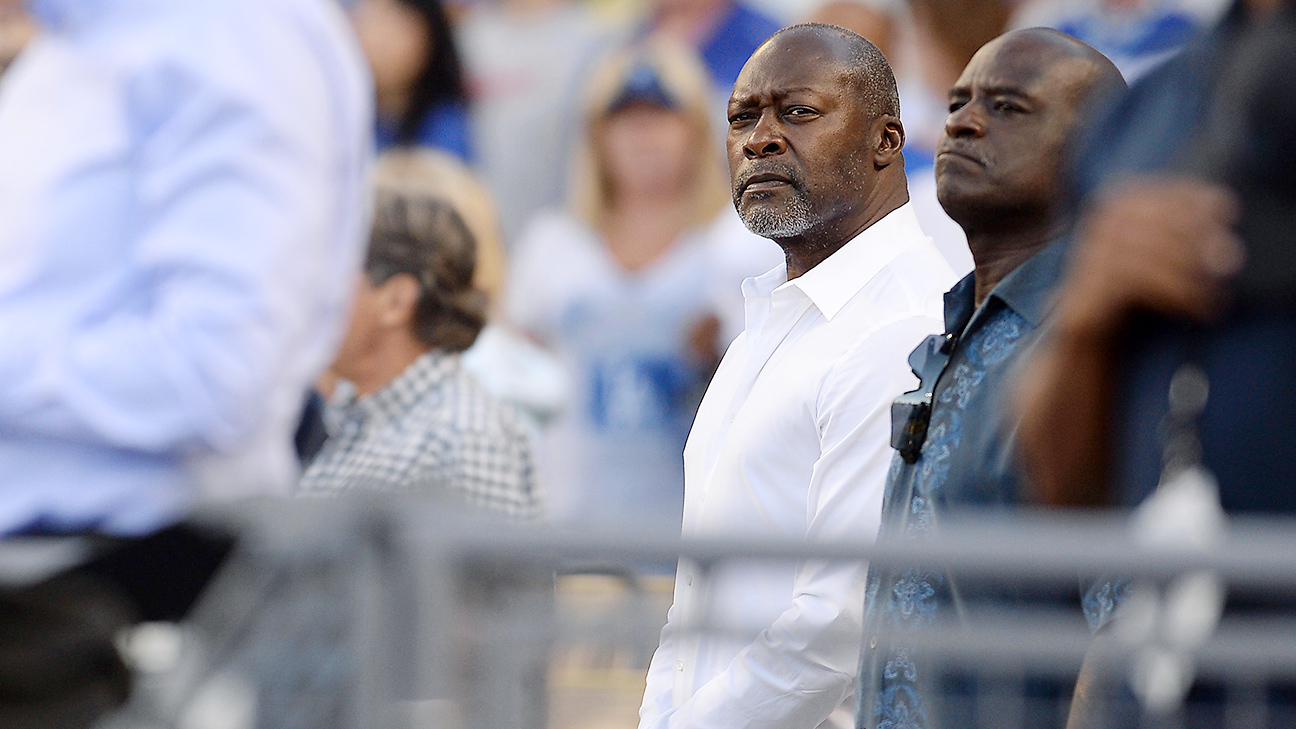 Diamondbacks hire Dave Stewart as GM, De Jon Watson as VP of baseball  operations