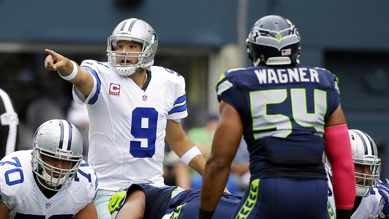 Terrell Owens almost scores TD off Johnny Manziel's pass