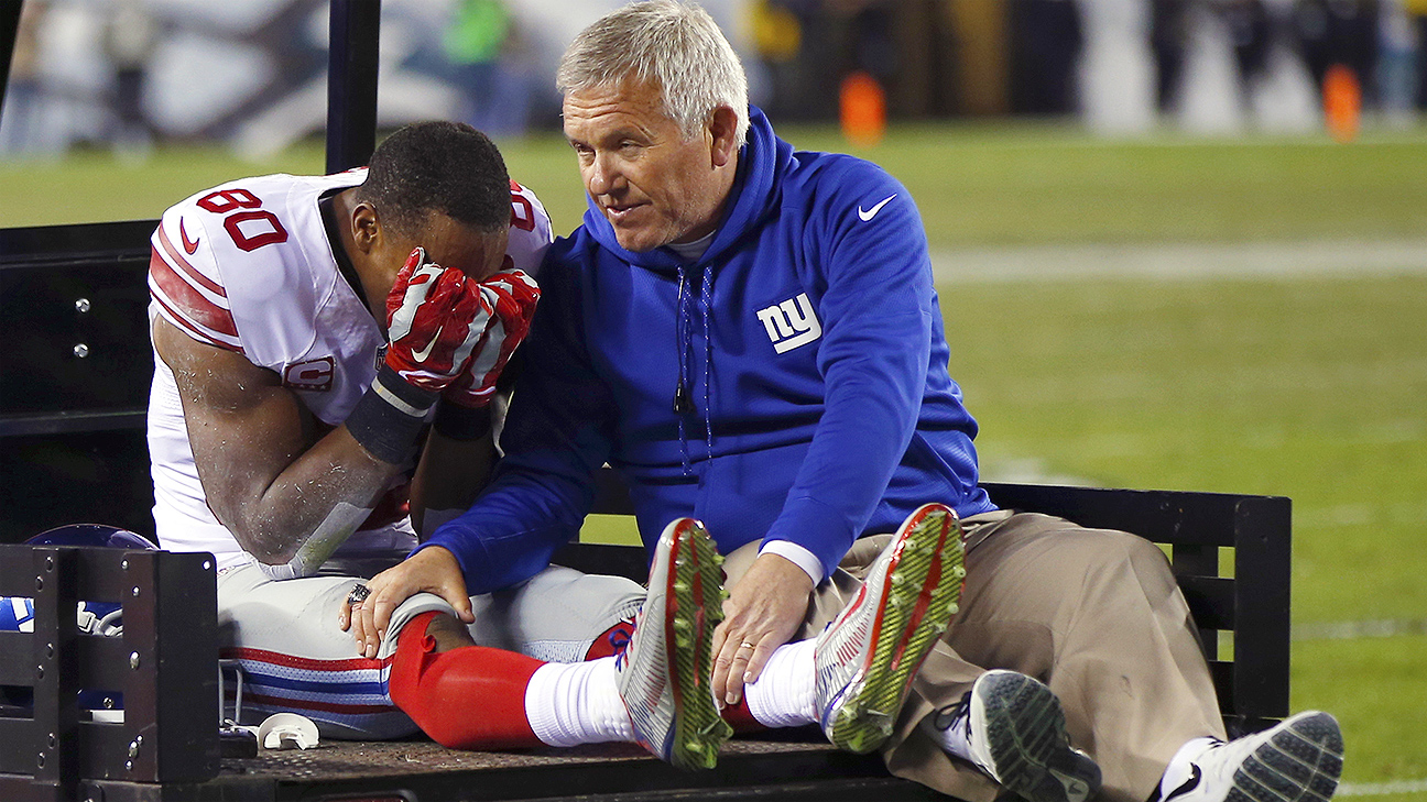 New York Giants' Victor Cruz will have season-ending surgery on his calf