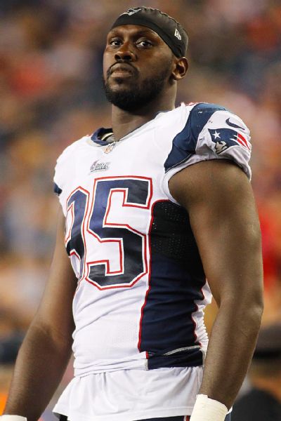 New England Patriots lose Chandler Jones 1 month for hip injury - ESPN ...