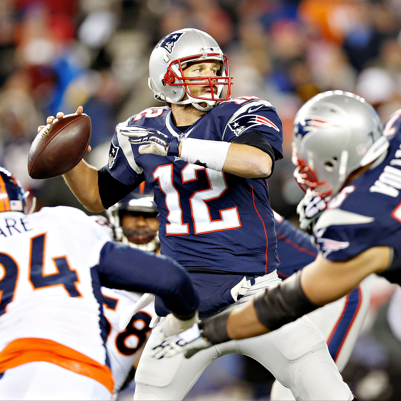 NFL: Brady outduels Manning as Patriots corral Broncos 43-21