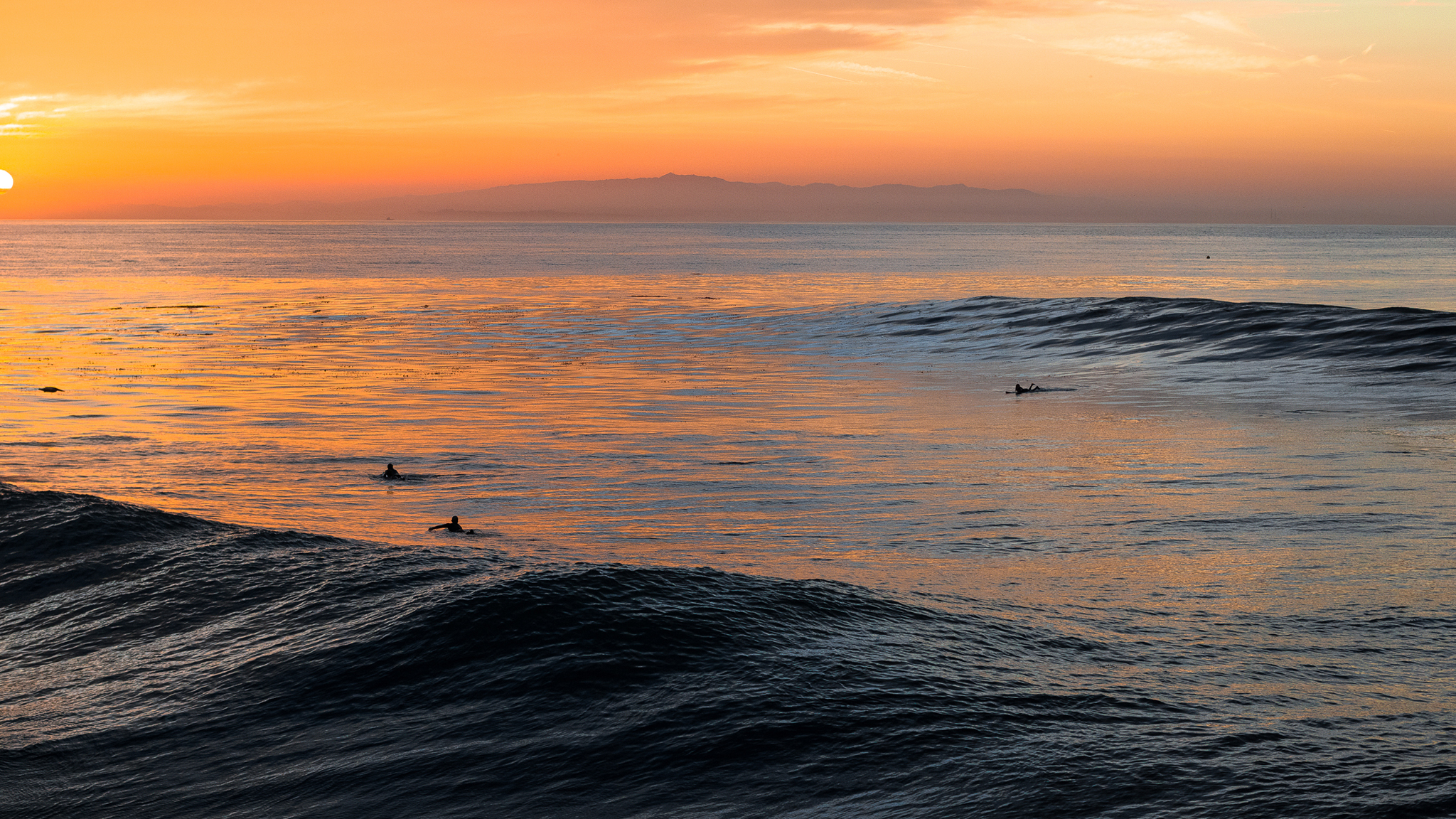 Santa Cruz - California scores flawless fall surf - X Games