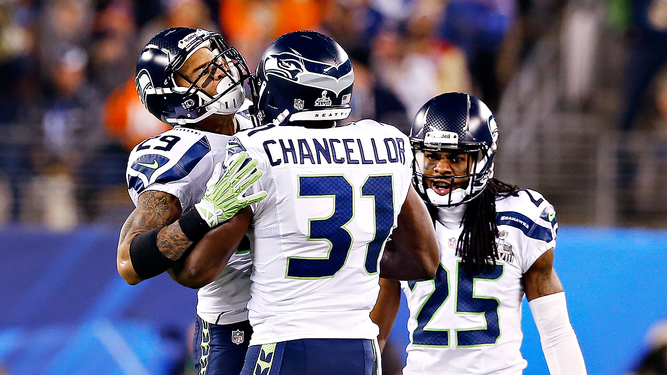 Marshawn Lynch wears Chancellor's jersey during practice