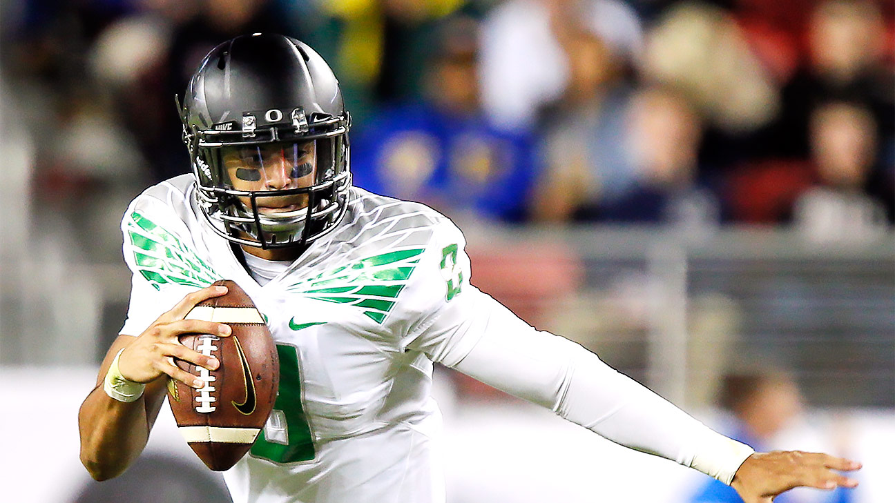 SportsCenter on X: Ducks QB Marcus Mariota seeks to become first