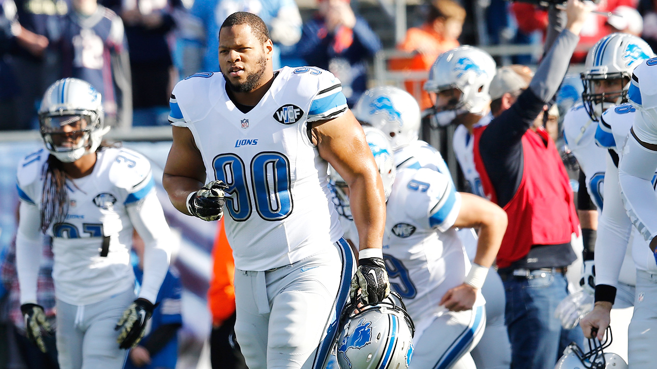 NFL suspends Detroit Lions' Ndamukong Suh for playoff game