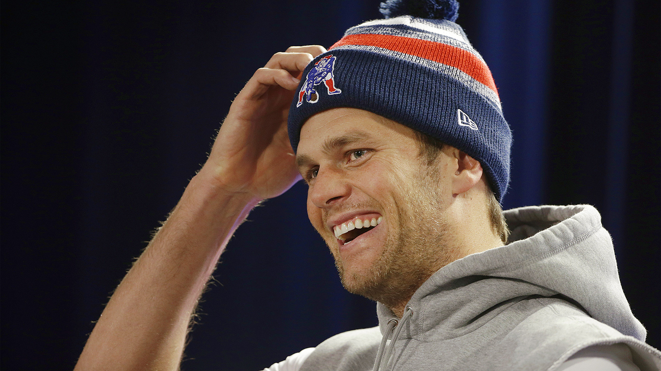 Tom Brady trolls the Colts on Facebook