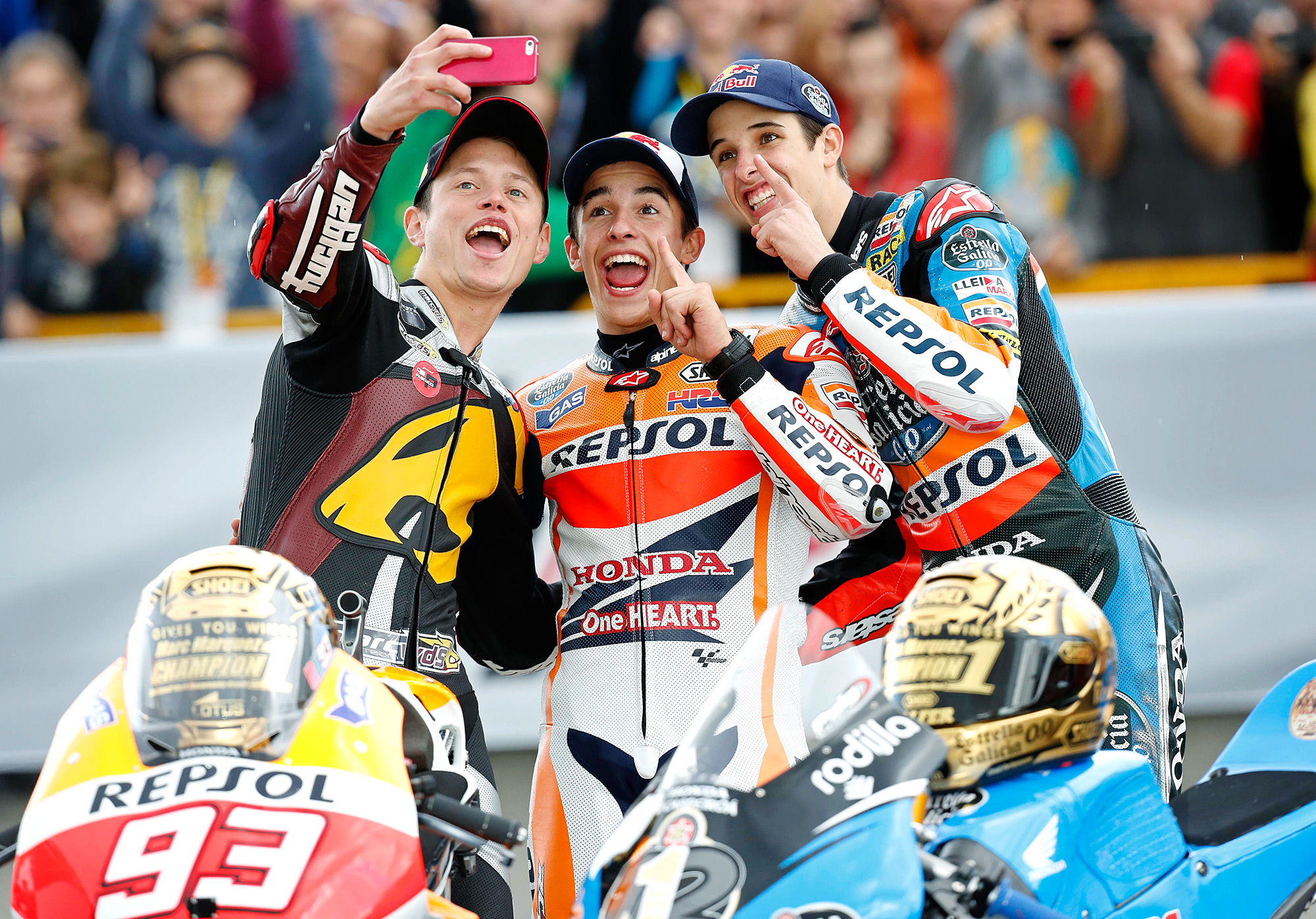 Motorcycle Grand Prix - Friday Funnies: 2014 The Year of the Selfie - ESPN