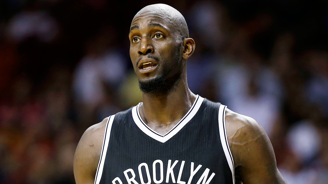 Kevin Garnett Went Back To Minnesota - Now He Needs To Go Back To Nike 