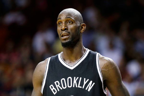 Minnesota Timberwolves interested in re-acquiring Kevin Garnett