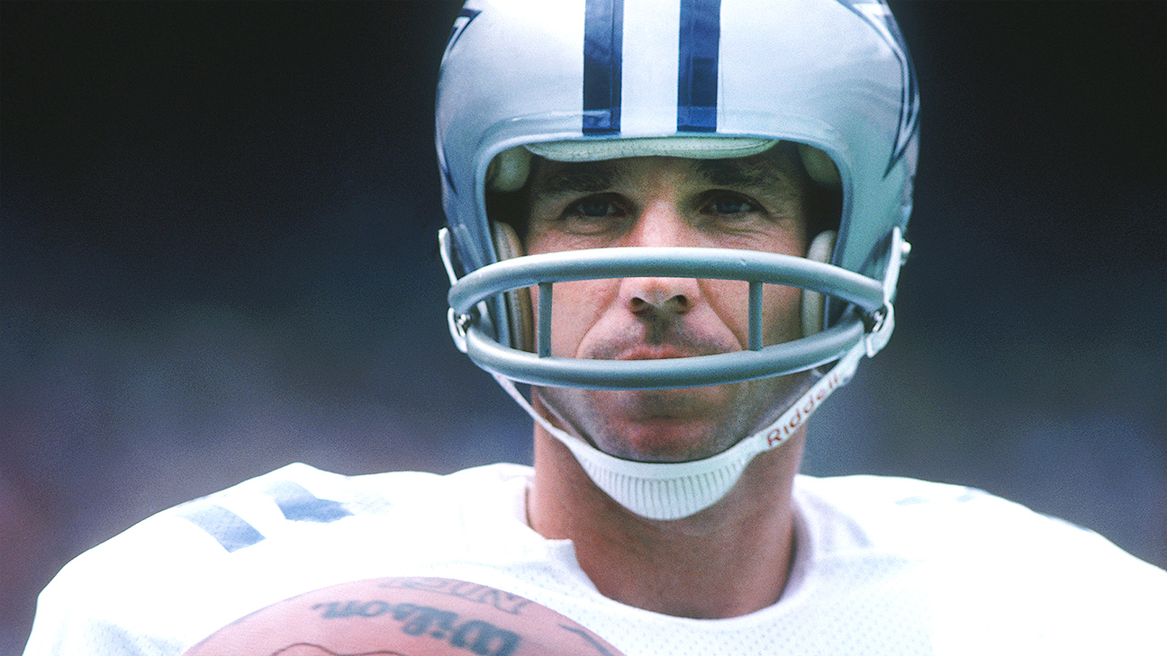 Roger Staubach scores again