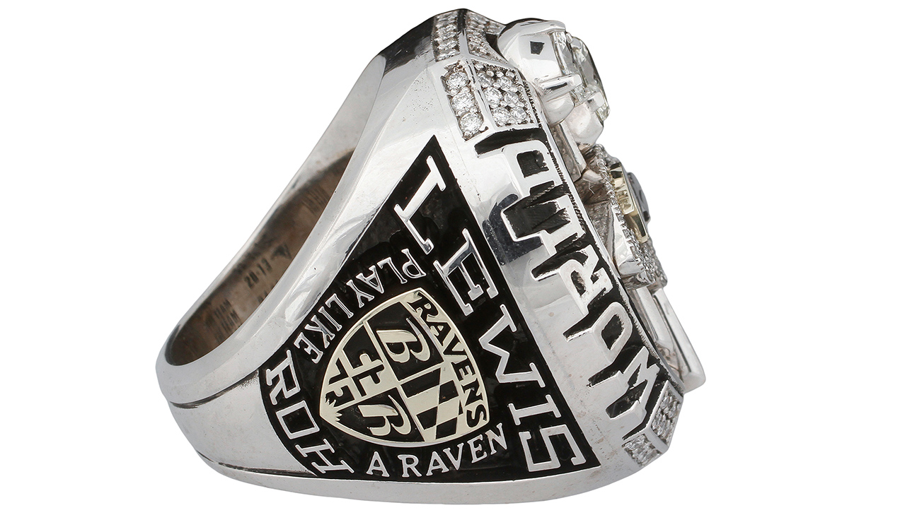 Super Bowl ring given to Jamal Lewis, former Baltimore Ravens RB, sells in  auction - ESPN