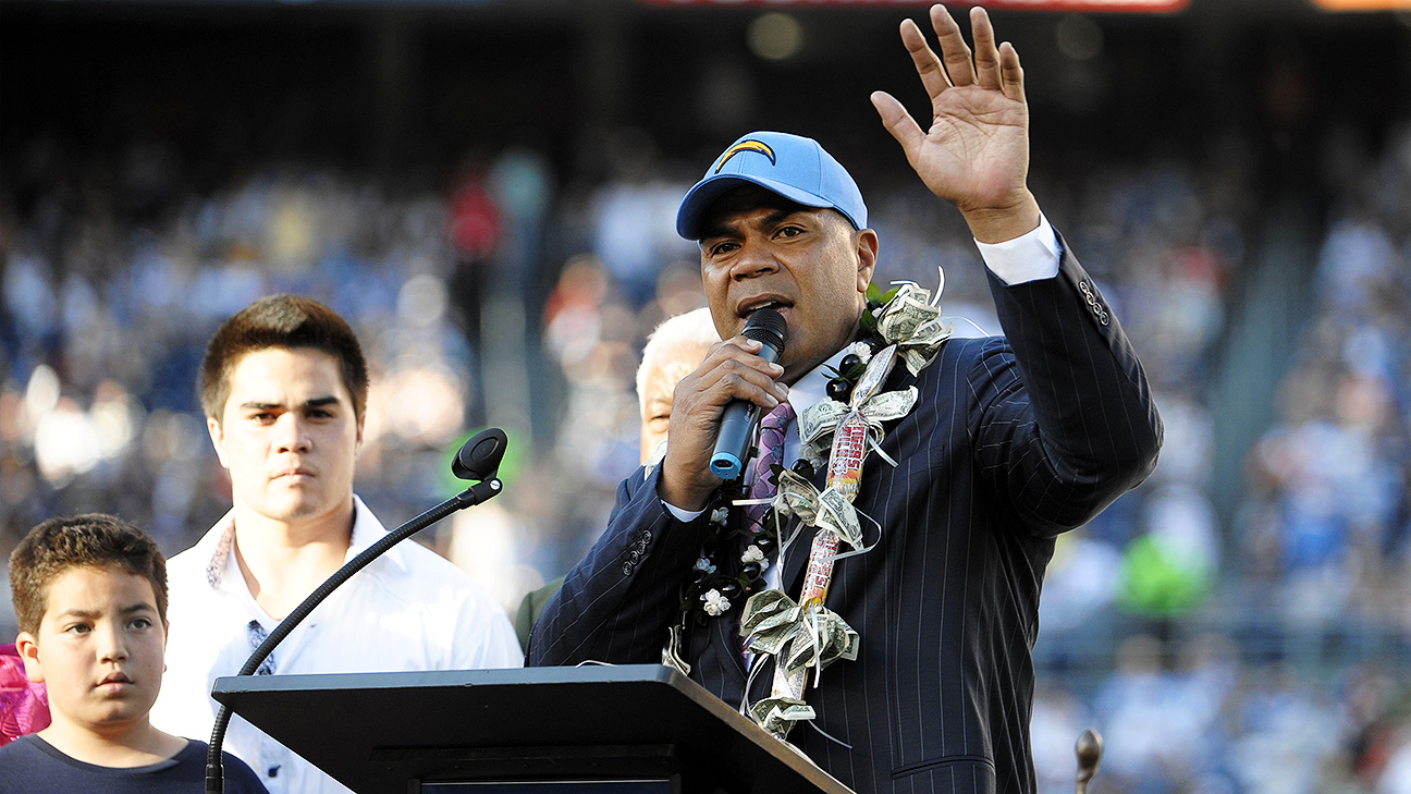 Junior Seau's Family Will Not Be Allowed to Speak at Hall of Fame