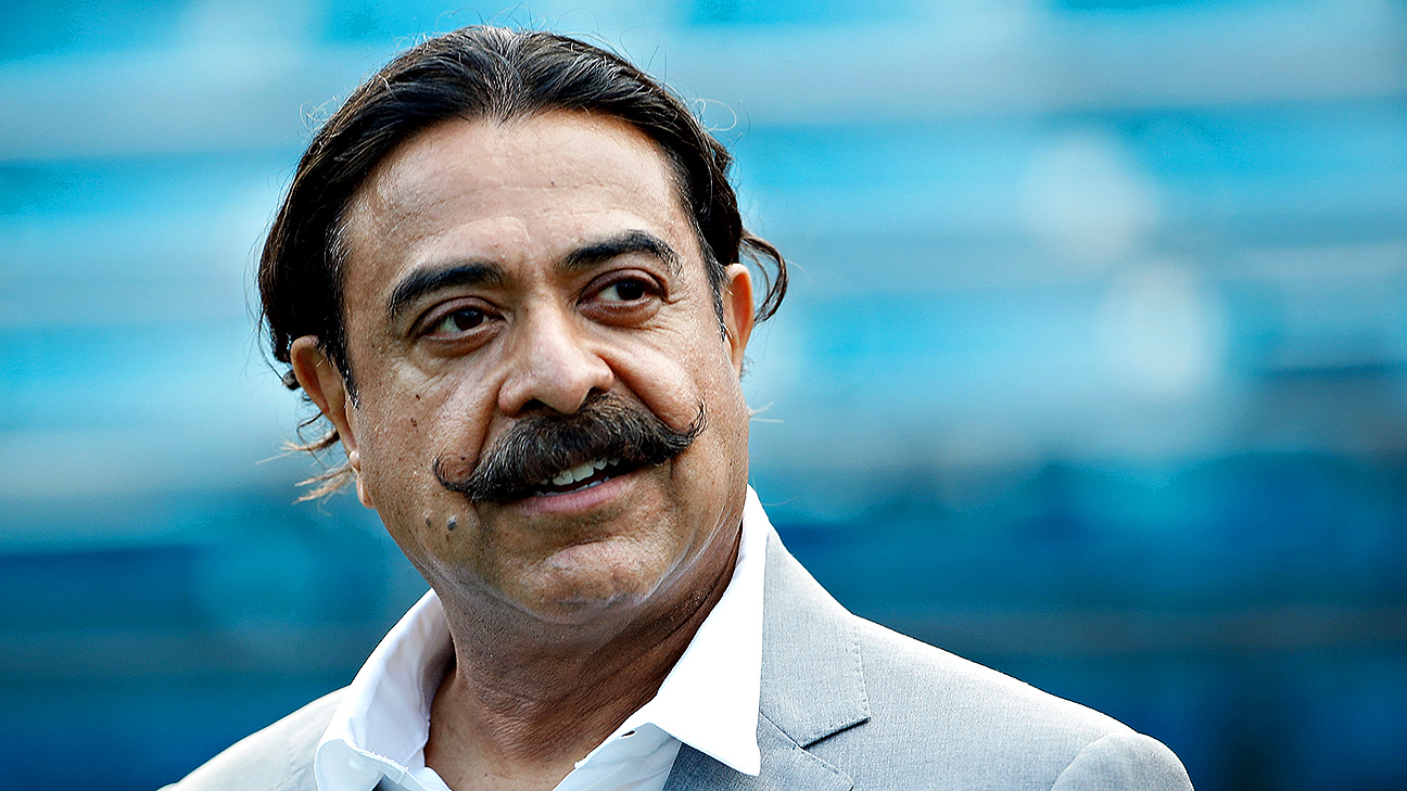 Jaguars' Shad Khan: It's taken 'a while' for NFL owners to warm to