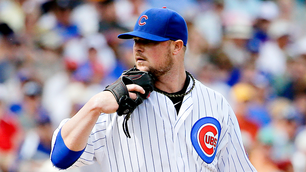 Cubs' Jon Lester tries bouncing throws to first base