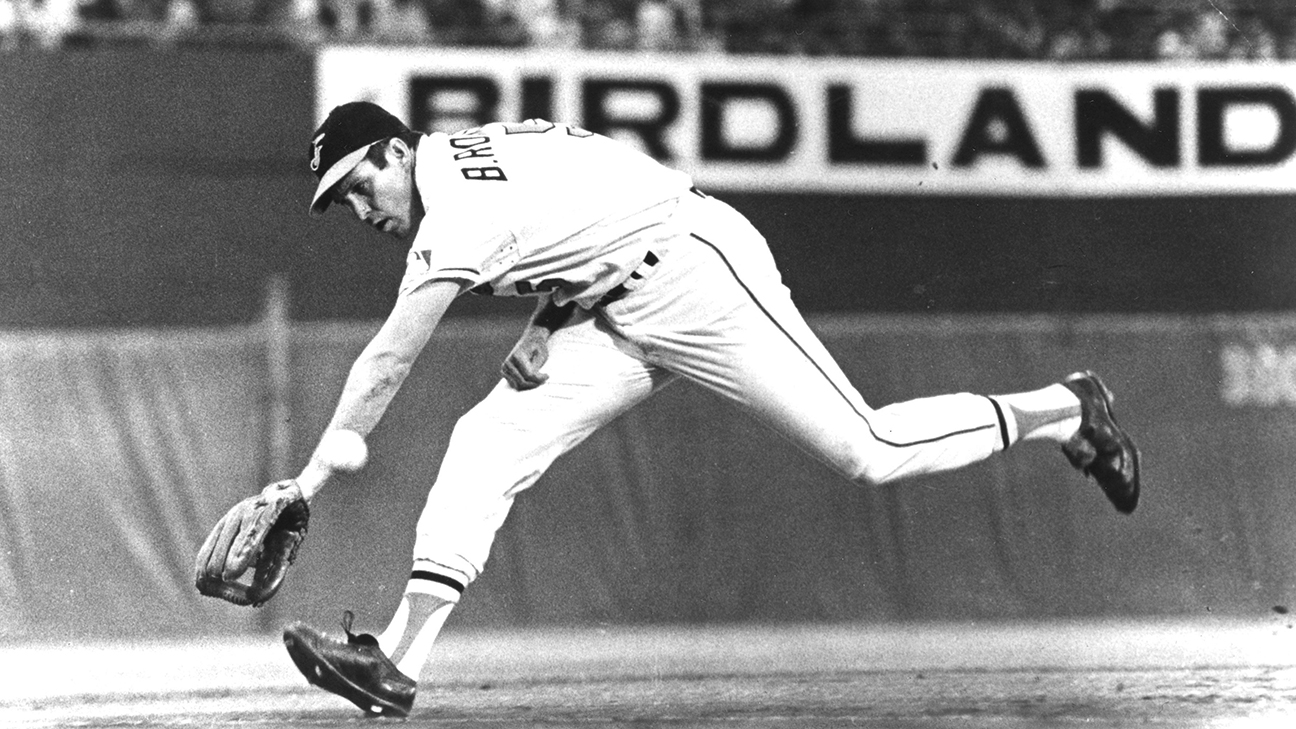 Brooks Robinson, Orioles third baseman with 16 Gold Gloves, has died. He  was 86