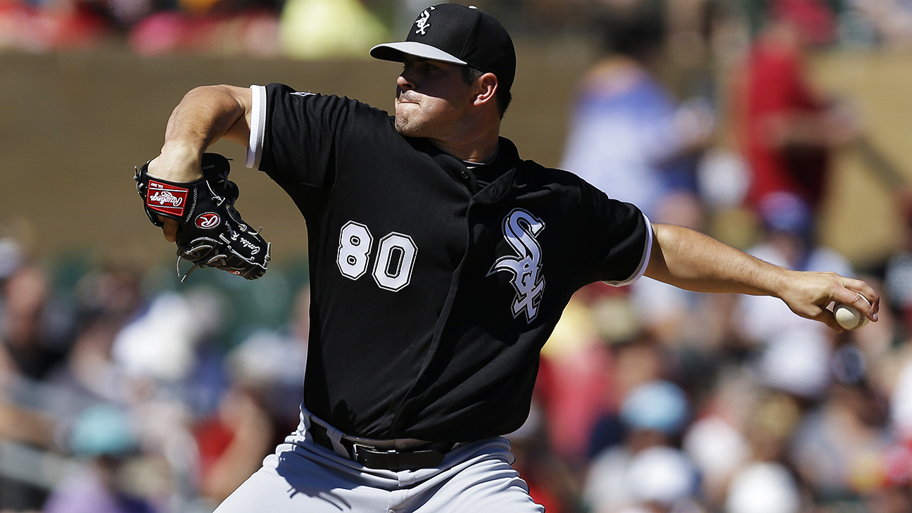 Carlos Rodon lets loose during throwing program for White Sox