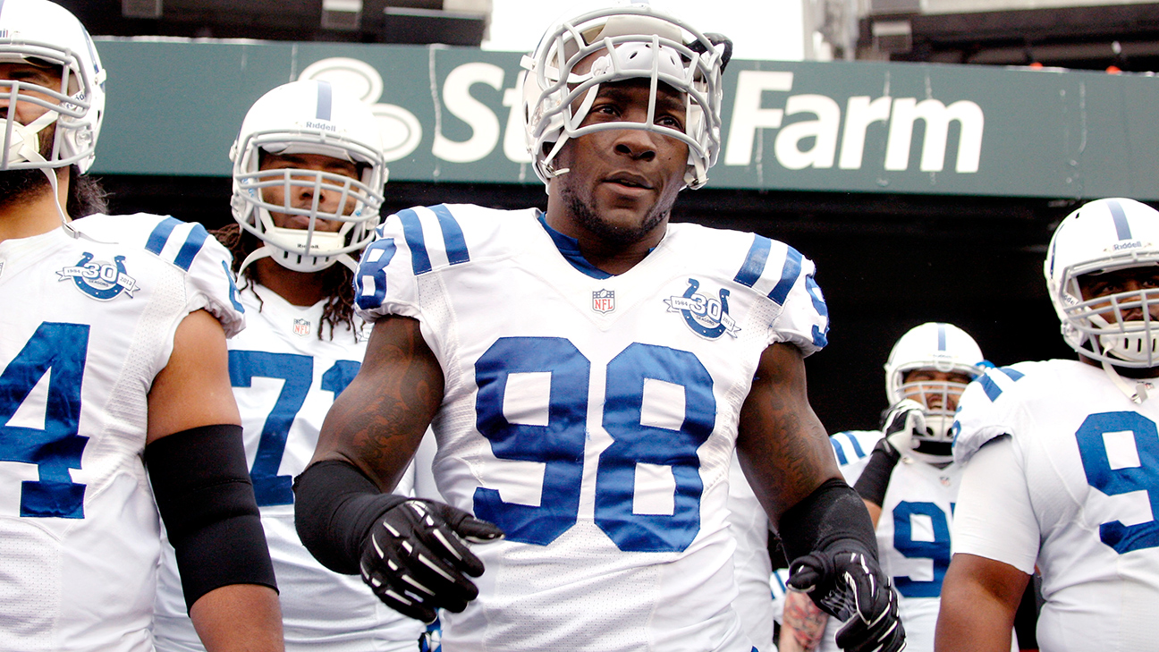 Robert Mathis suspended 4 games - ABC7 Chicago