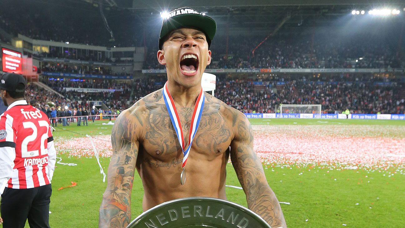 Memphis Depay looking to finally emulate Cristiano Ronaldo after
