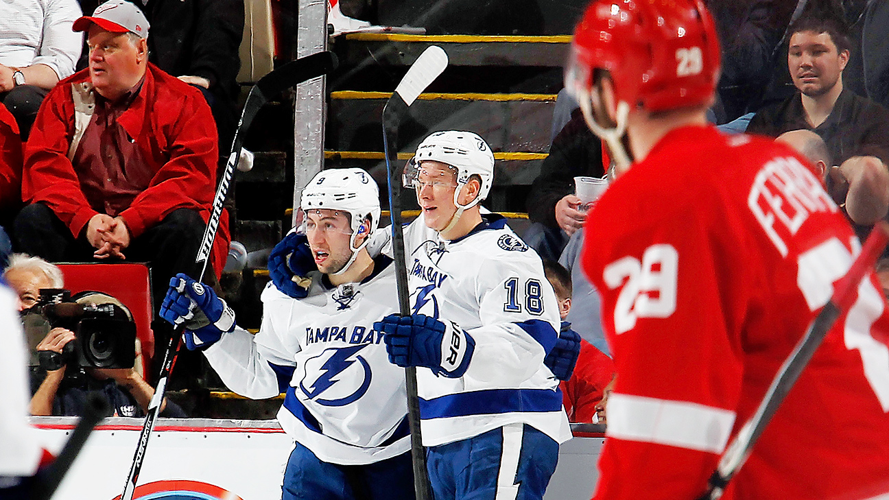 Red Wings unraveled when Luke Glendening left as Tyler Johnson's line took  over game for Lightning 