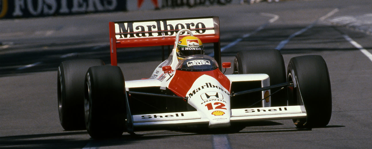ロボット McLaren MP4/4 Ayrton Senna 1988 uk_AyrtonSenna_ss_1296x518.jpg