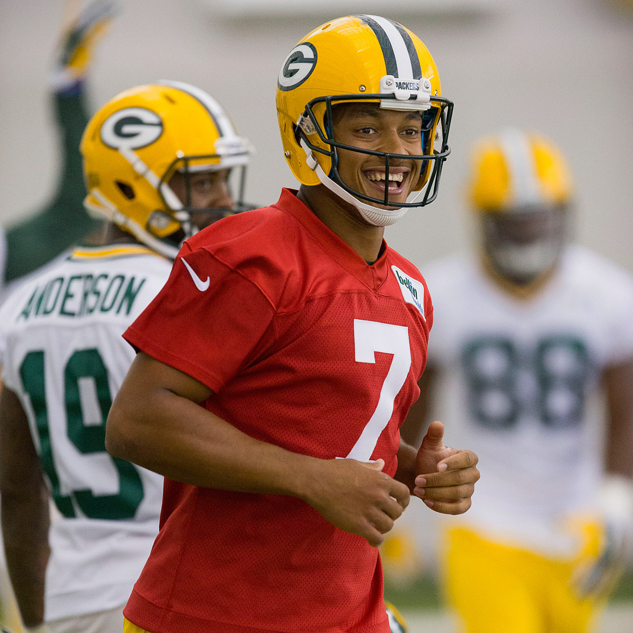 NFL: Hundley entrenched as Packers QB  for now - Duluth News