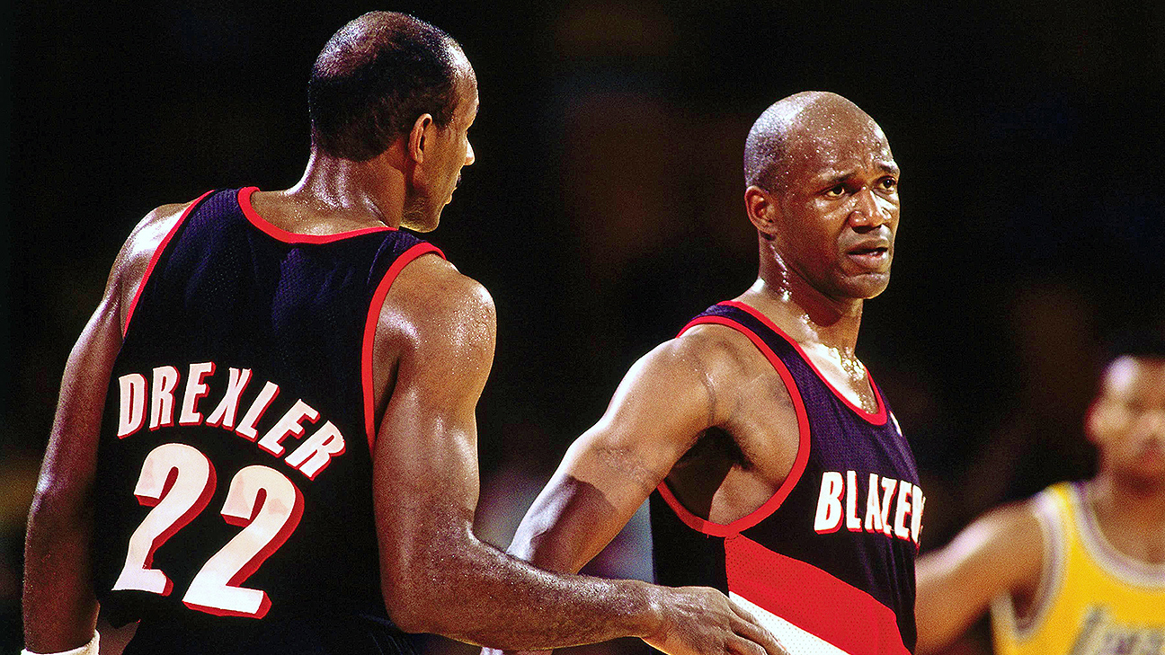 Clyde Drexler by Rocky Widner