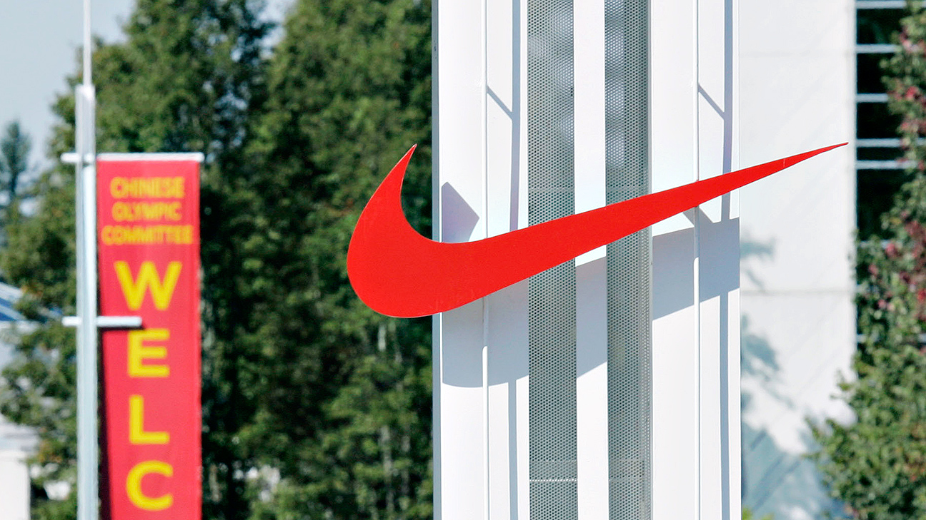 Report: Nike Closing In On NBA Apparel Deal •