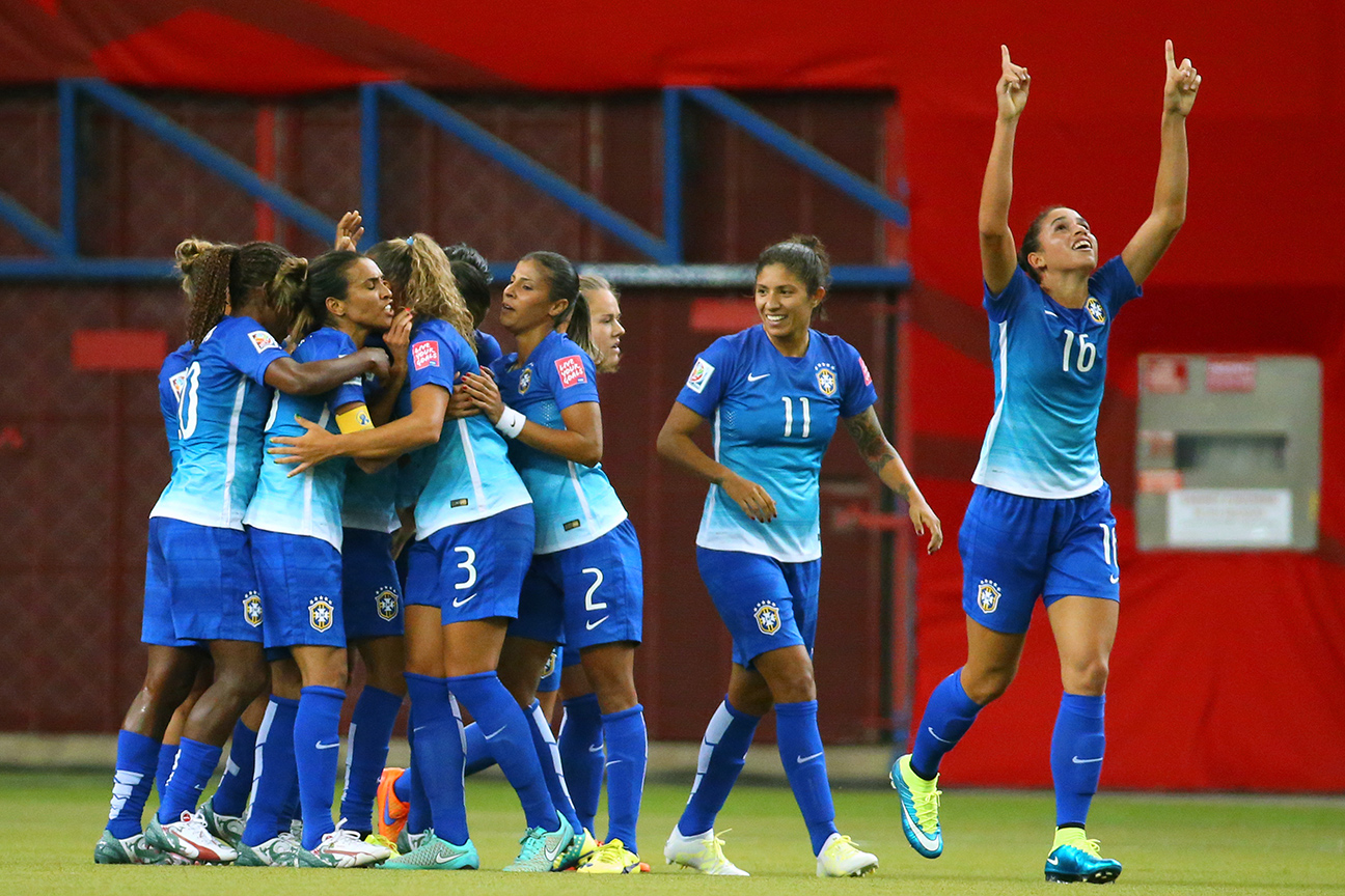 Brazil 1-0 Spain (Jun 13, 2015) Game Analysis - ESPN, image size:1296x864