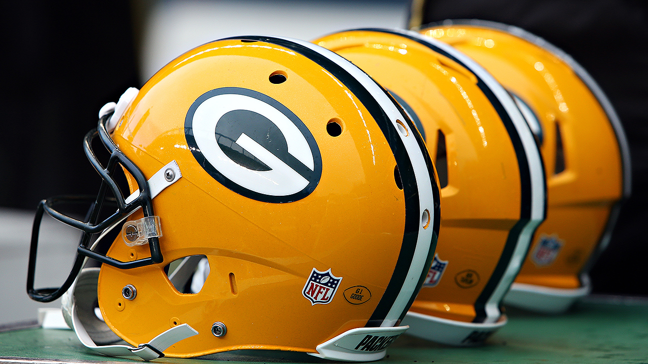 Designer of original Green Bay Packers 'G' logo dies at age 83