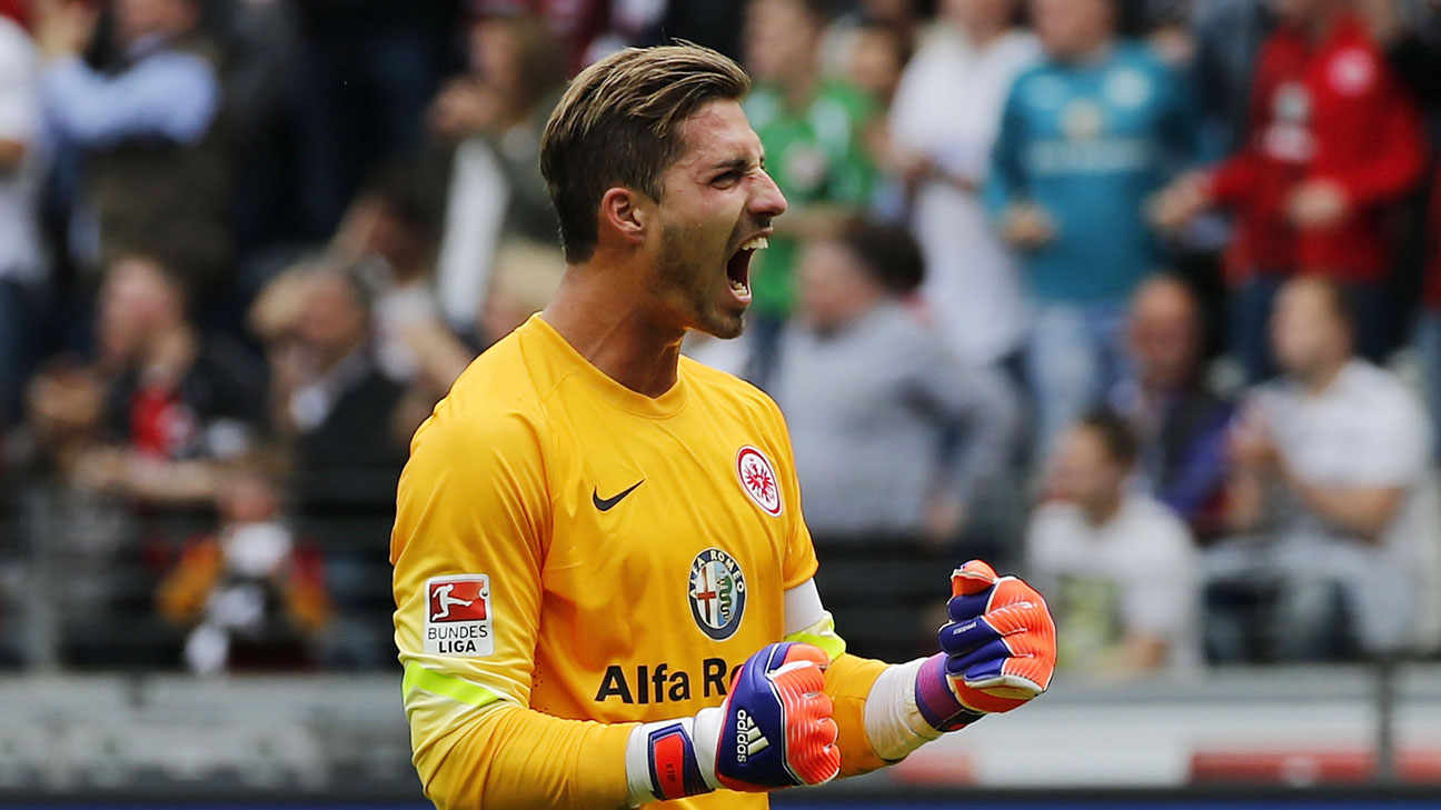 Kevin Trapp - PSG #ParisSaintGermain #PSG #Goalkeeper #Goalie #Football  #Soccer