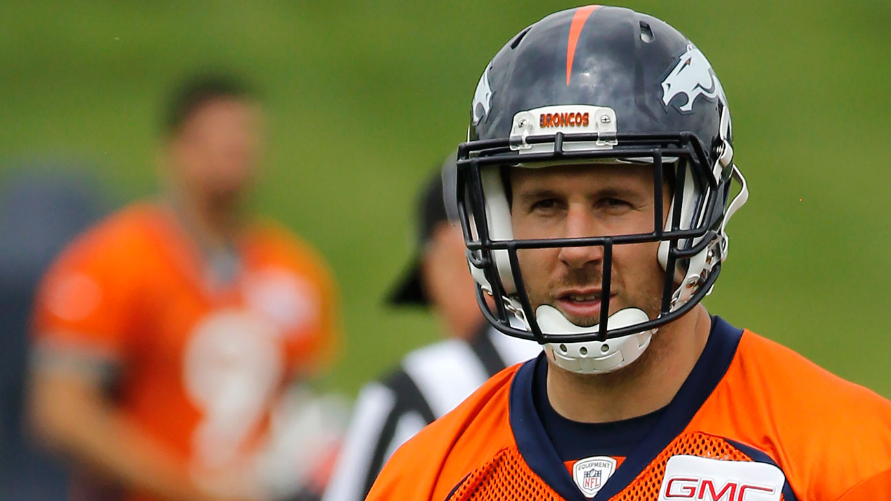 Denver Broncos tight end Owen Daniels and quarterback Peyton