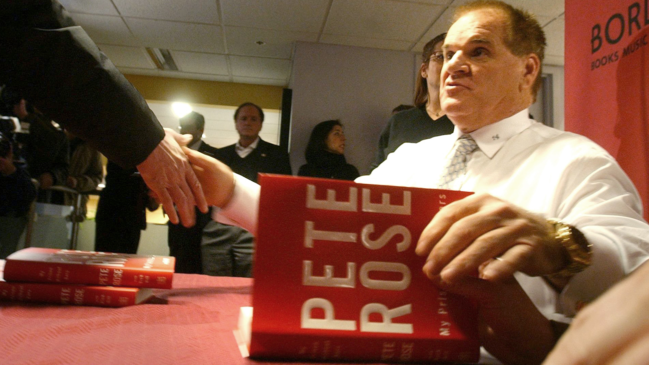 Pete Rose makes official request for reinstatement