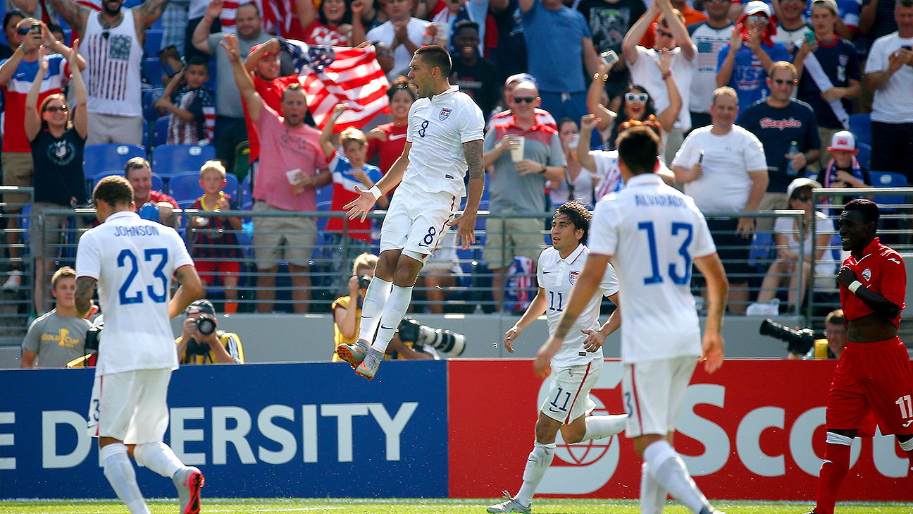 Clint Dempsey returns to USMNT with hat trick