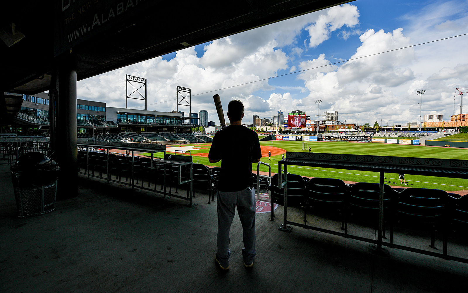 Cincinnati Moeller baseball pros hope weather, MLB lockout breaks